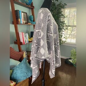 Gray & White Poncho/Sweater
